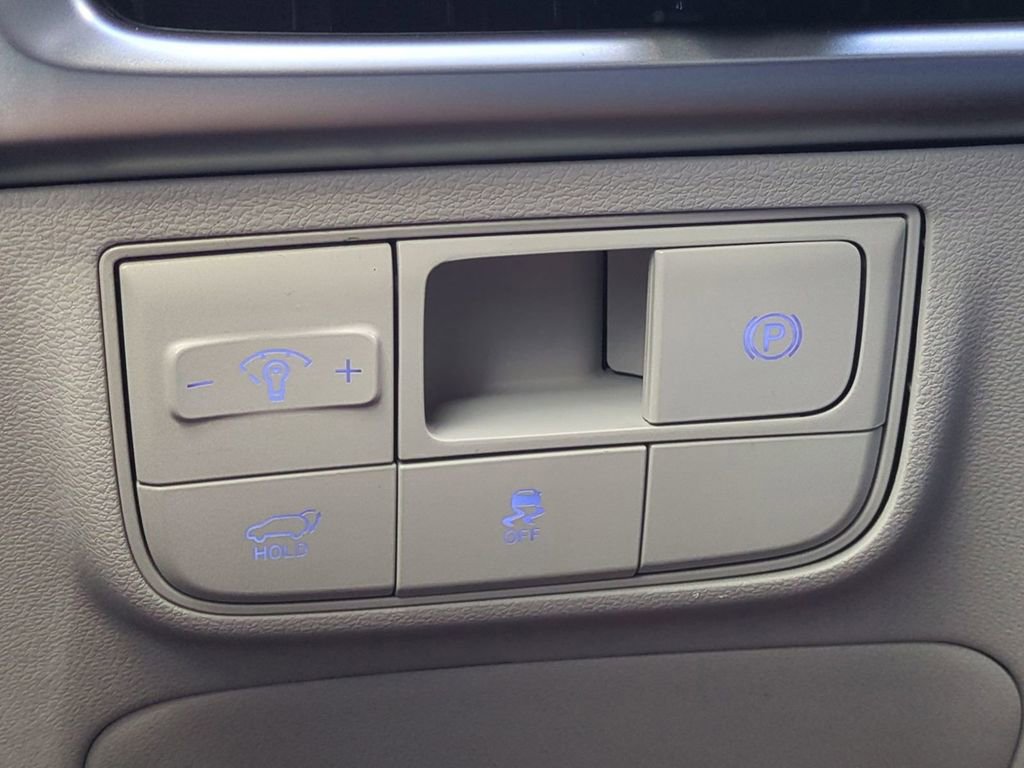 New 2026 Hyundai Tucson Limited image 30