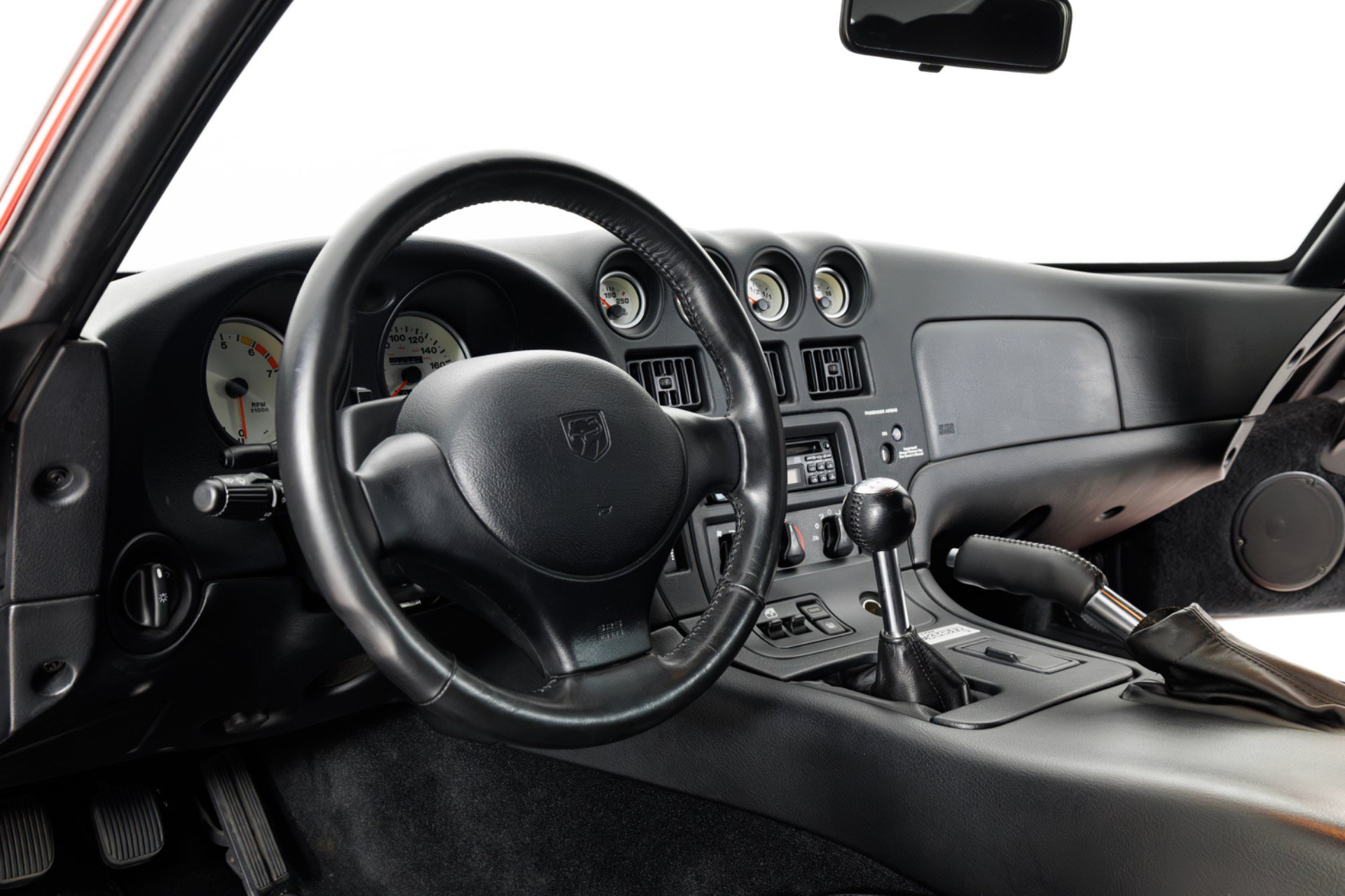 Used 1999 Dodge Viper GTS RWD image 17