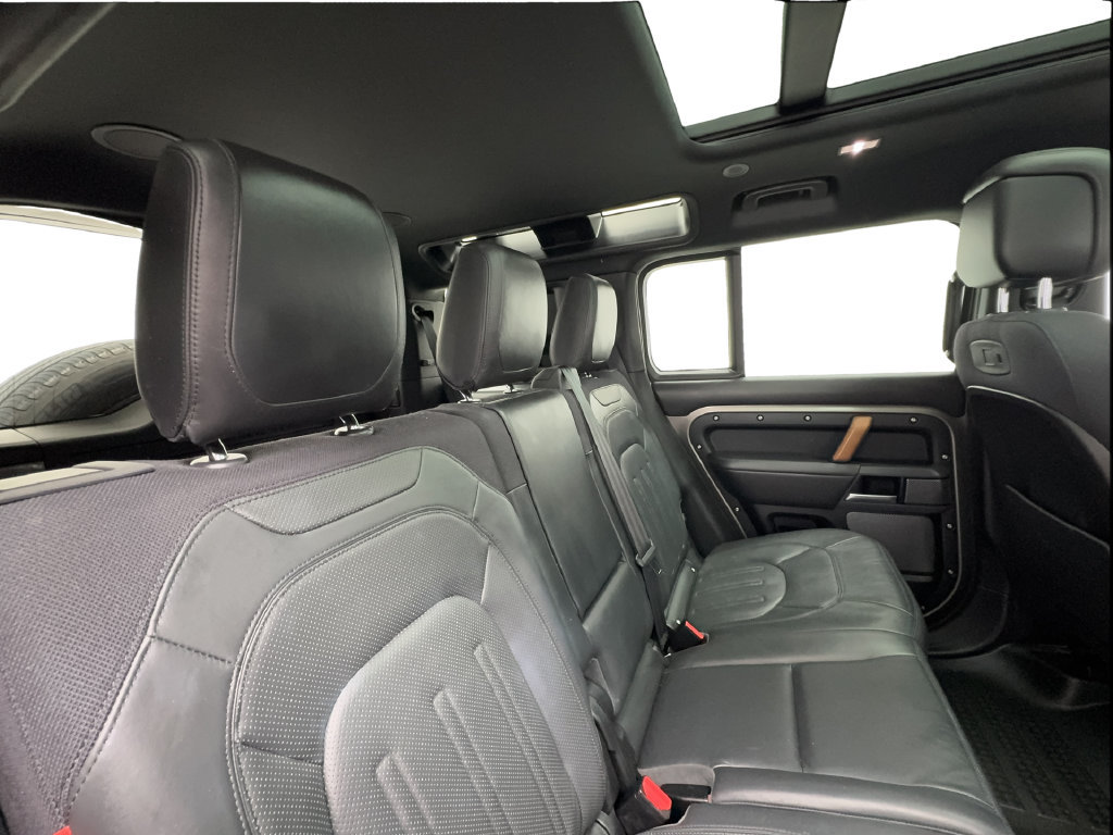Used 2021 Land Rover Defender 110 X AWD/4WD image 30