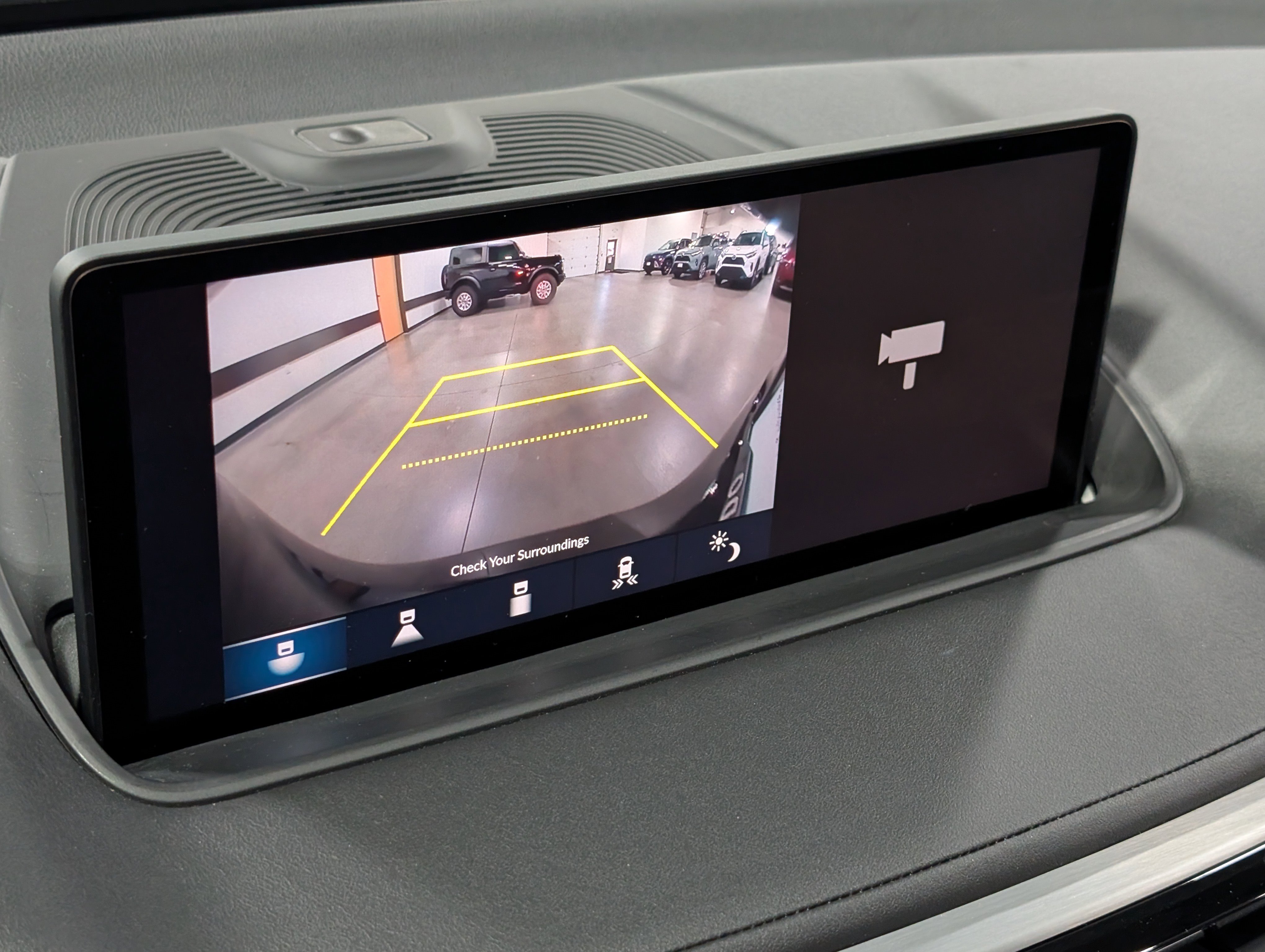 Used 2023 Acura MDX SH-AWD w/ Technology Package image 20
