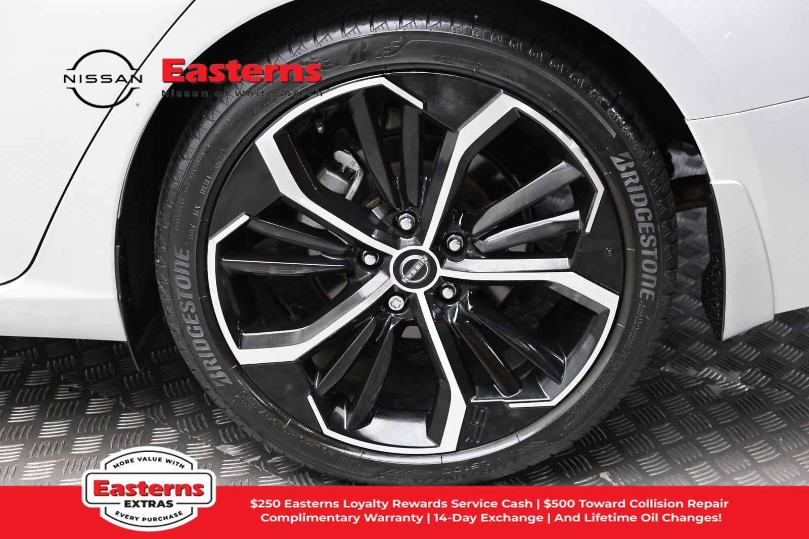 Used 2023 Nissan Altima 2.5 SR w/ SR Premium Package FWD image 8