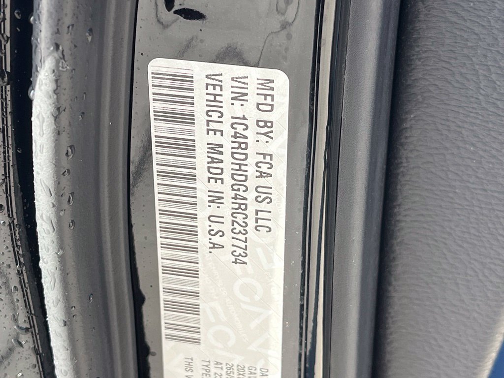 Used 2024 Dodge Durango GT RWD image 22