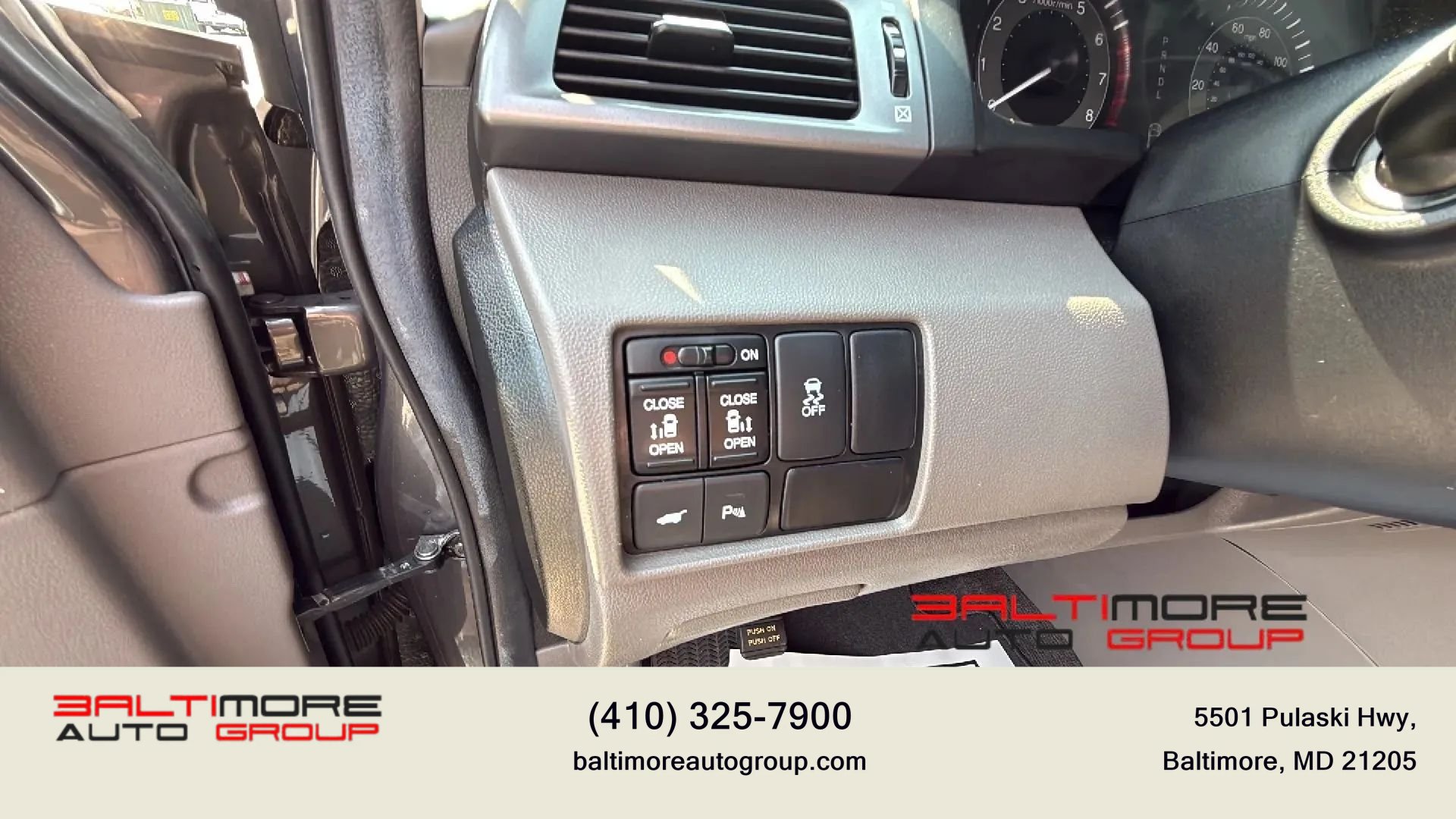 Used 2012 Honda Odyssey Touring Elite image 39