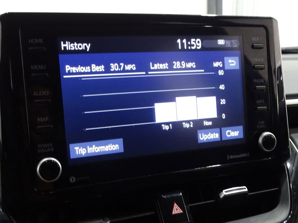 Used 2022 Toyota Corolla Cross XLE image 36