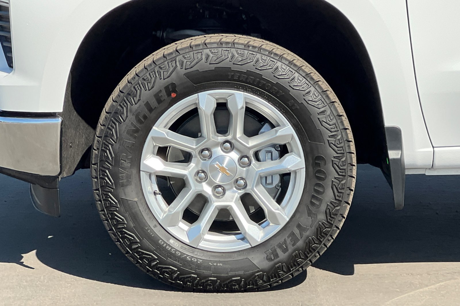 New 2026 Chevrolet Silverado 1500 LT w/ Z71 Off-Road Package AWD/4WD image 27