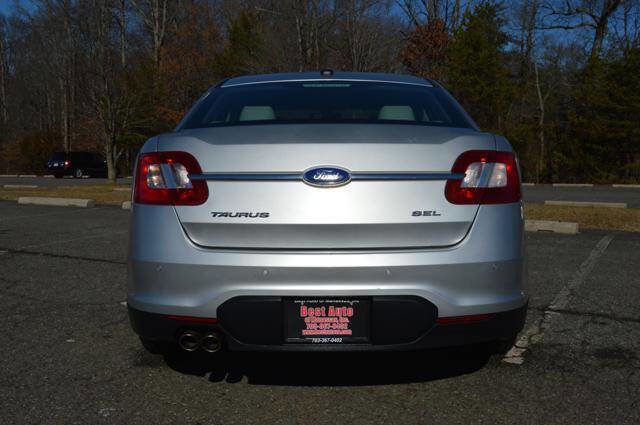 Used 2011 Ford Taurus SEL w/ 201A Rapid Spec Order Code image 7