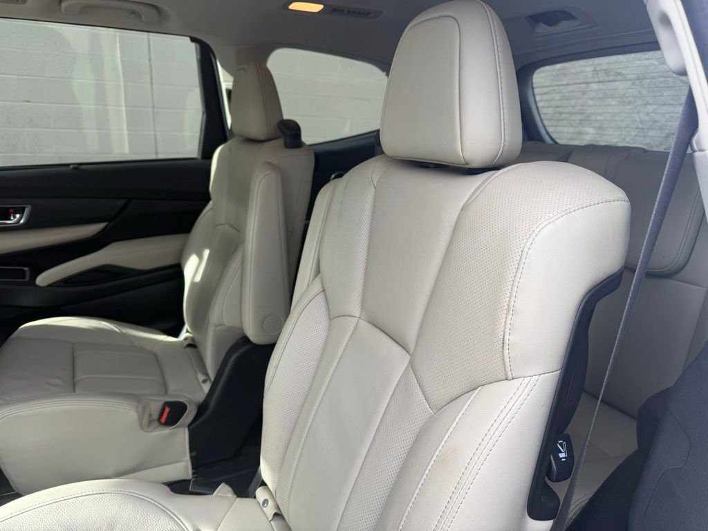 Used 2022 Subaru Ascent Limited w/ Technology Package image 26