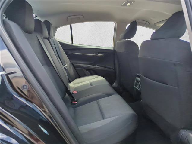 Used 2025 Toyota Camry LE FWD image 19