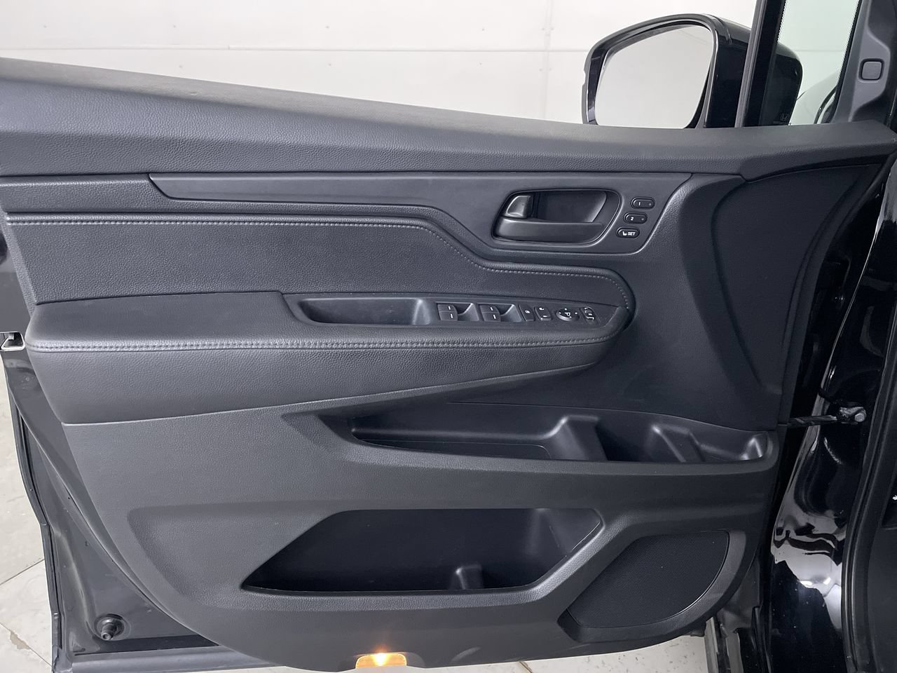 Used 2023 Honda Odyssey Sport image 10