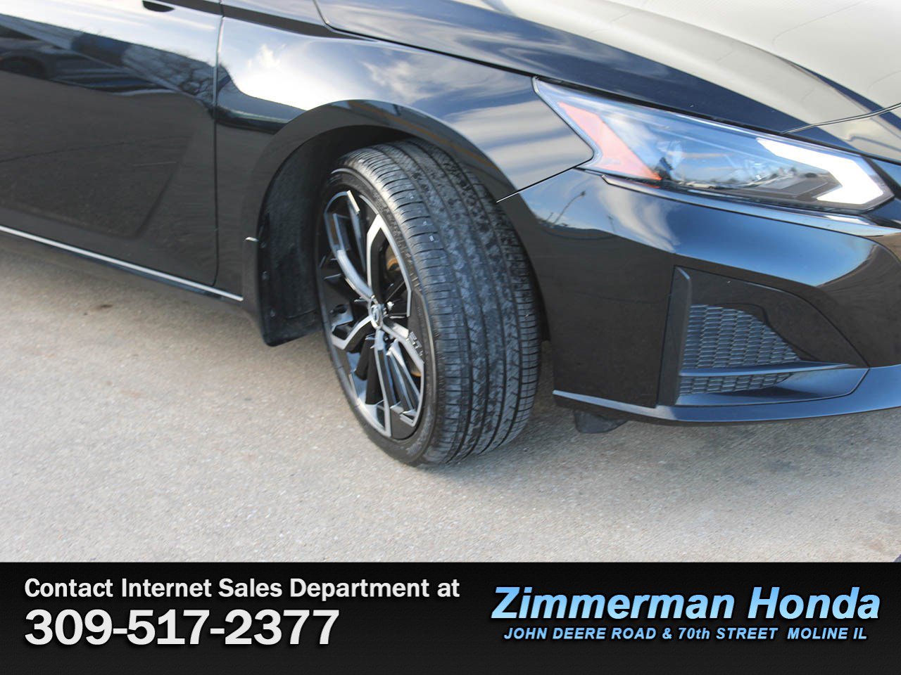 Used 2023 Nissan Altima 2.5 SR w/ SR Premium Package image 21