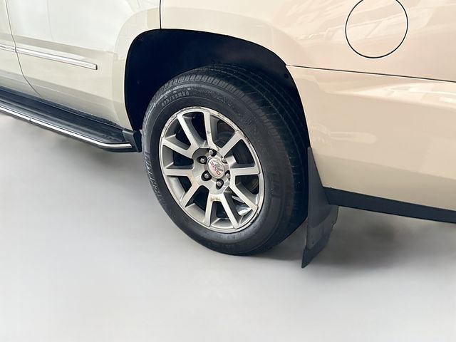 Used 2016 GMC Yukon Denali w/ Enhanced Security Package image 34
