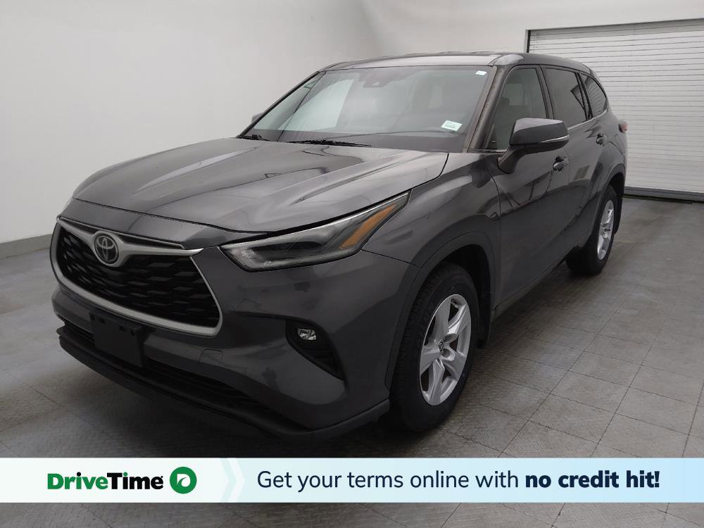 Used 2021 Toyota Highlander LE