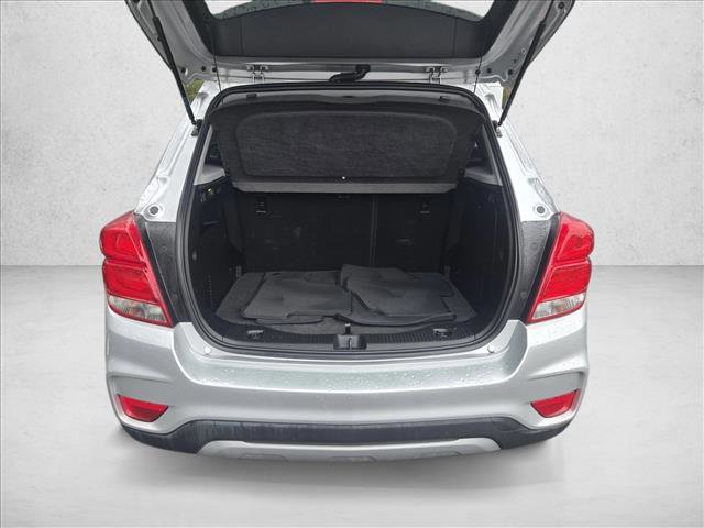 Used 2019 Chevrolet Trax LT w/ LT Convenience Package image 7