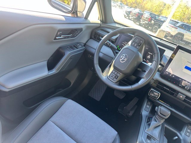 New 2026 Toyota RAV4 XSE w/ Weather Package AWD/4WD image 18