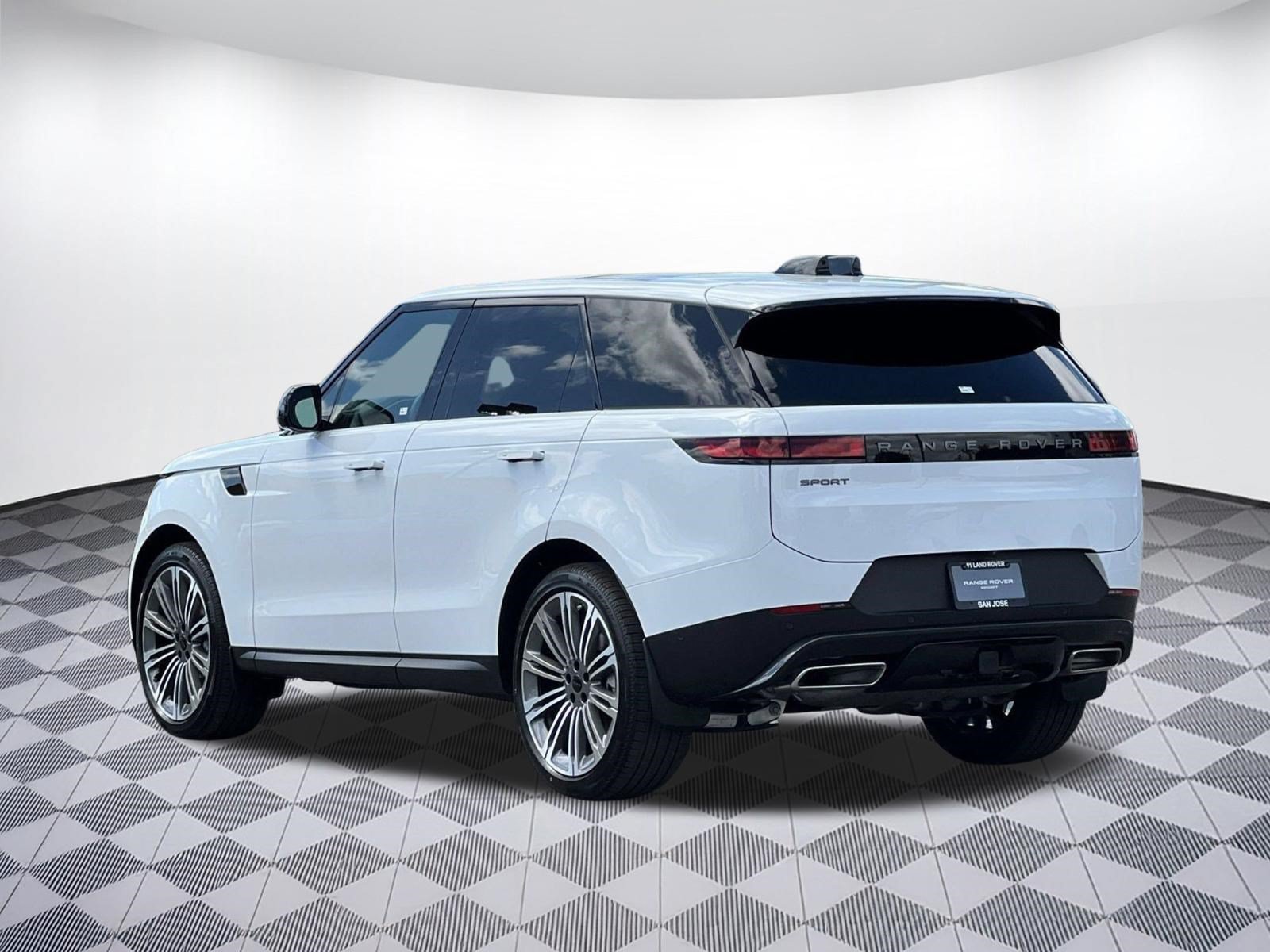 New 2026 Land Rover Range Rover Sport SE AWD/4WD image 3