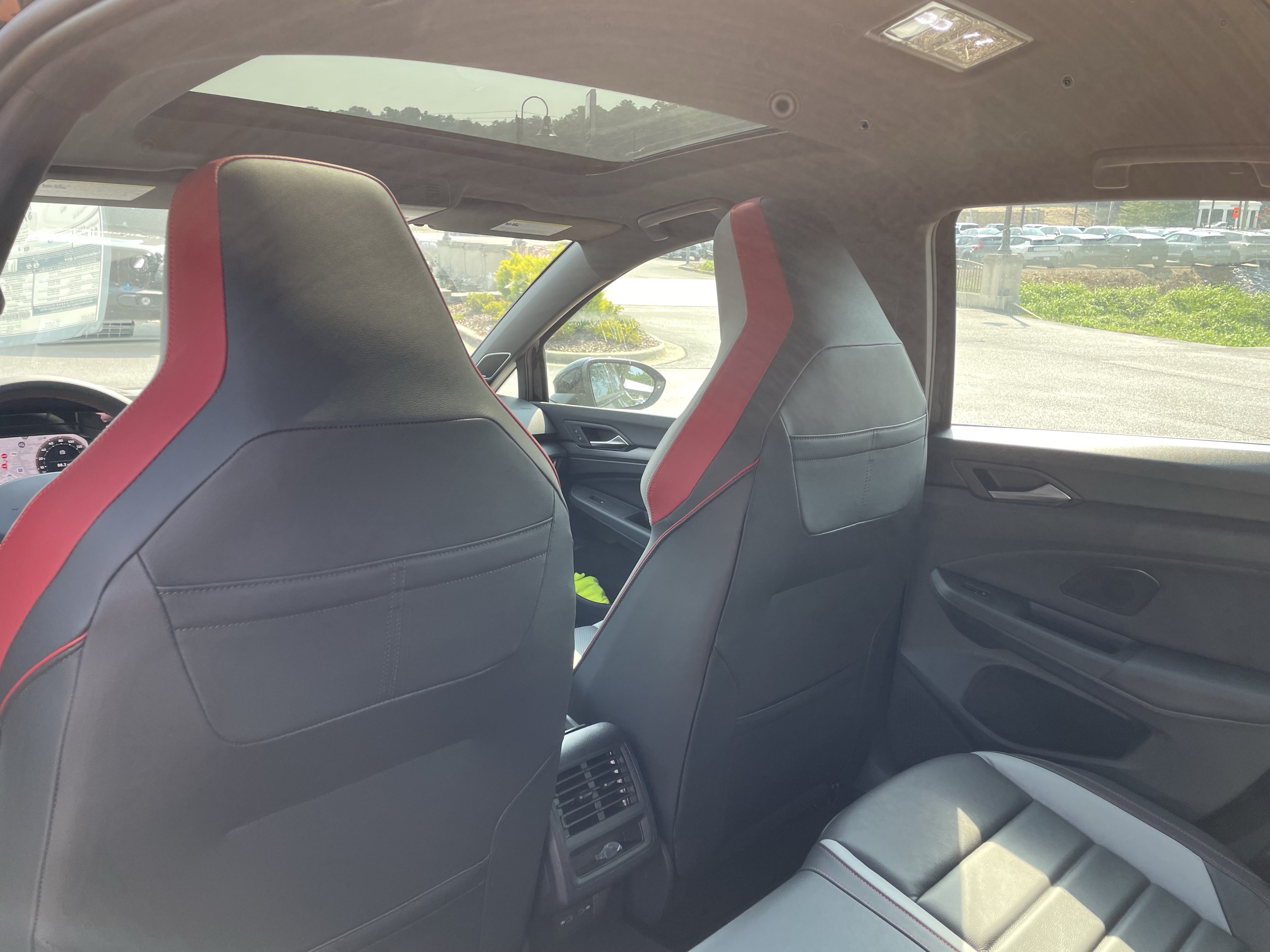 New 2026 Volkswagen GTI SE FWD image 12