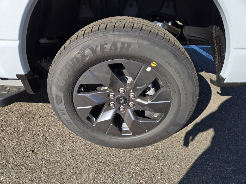 New 2025 Ford F150 Lightning Lariat AWD/4WD image 9