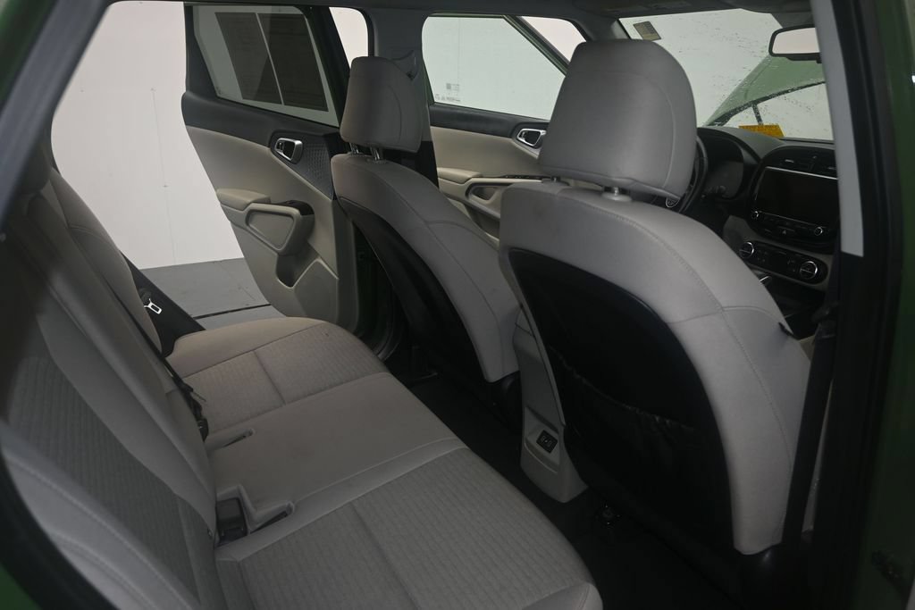 Used 2023 Kia Soul EX FWD image 12