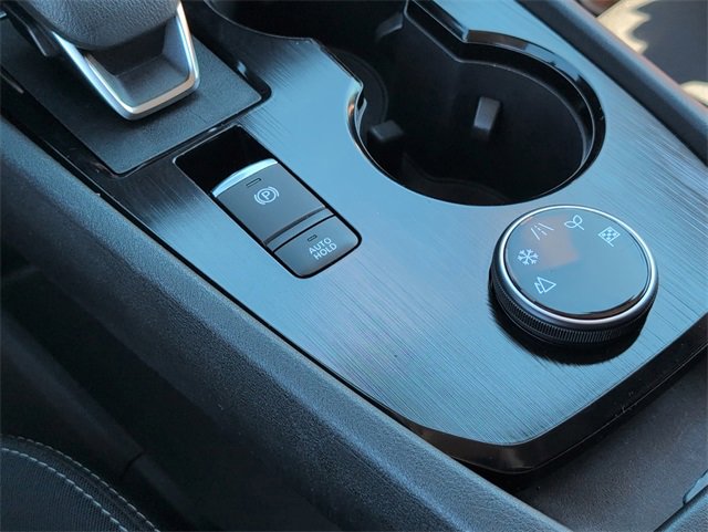 Used 2023 Nissan Rogue S image 19