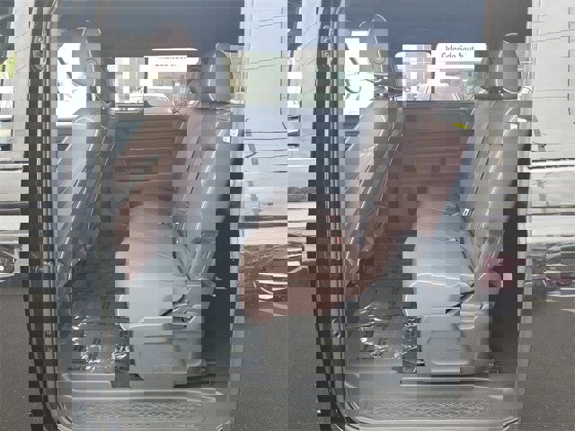 New 2025 Volkswagen ID. Buzz Pro S image 9