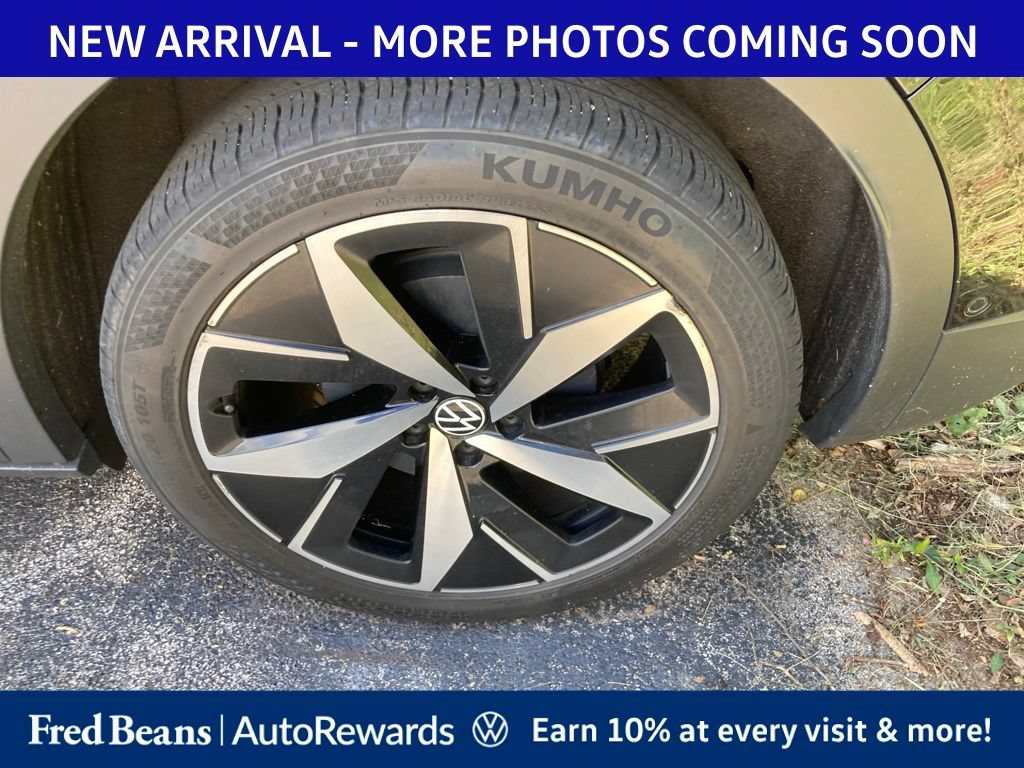 Used 2023 Volkswagen ID.4 Pro S AWD/4WD image 7
