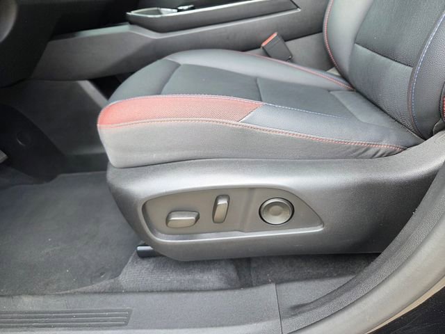 Certified 2025 Chevrolet Equinox RS w/ Safety and Technology Package image 29