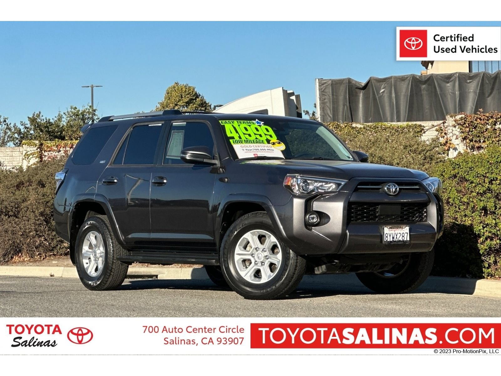 Used 2022 Toyota 4Runner SR5 Premium w/ Moonroof Package RWD image 1