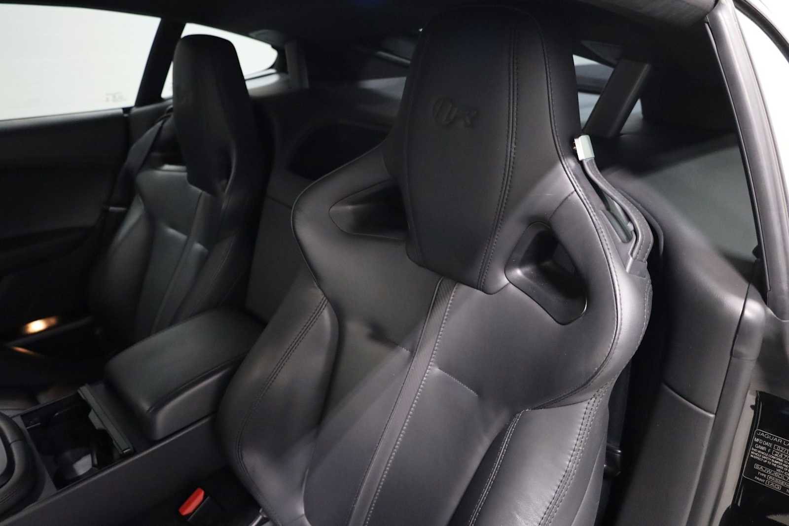 Used 2017 Jaguar F-TYPE R image 18