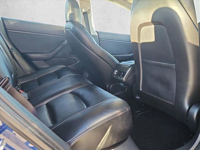 Used 2018 Tesla Model 3 Long Range image 22