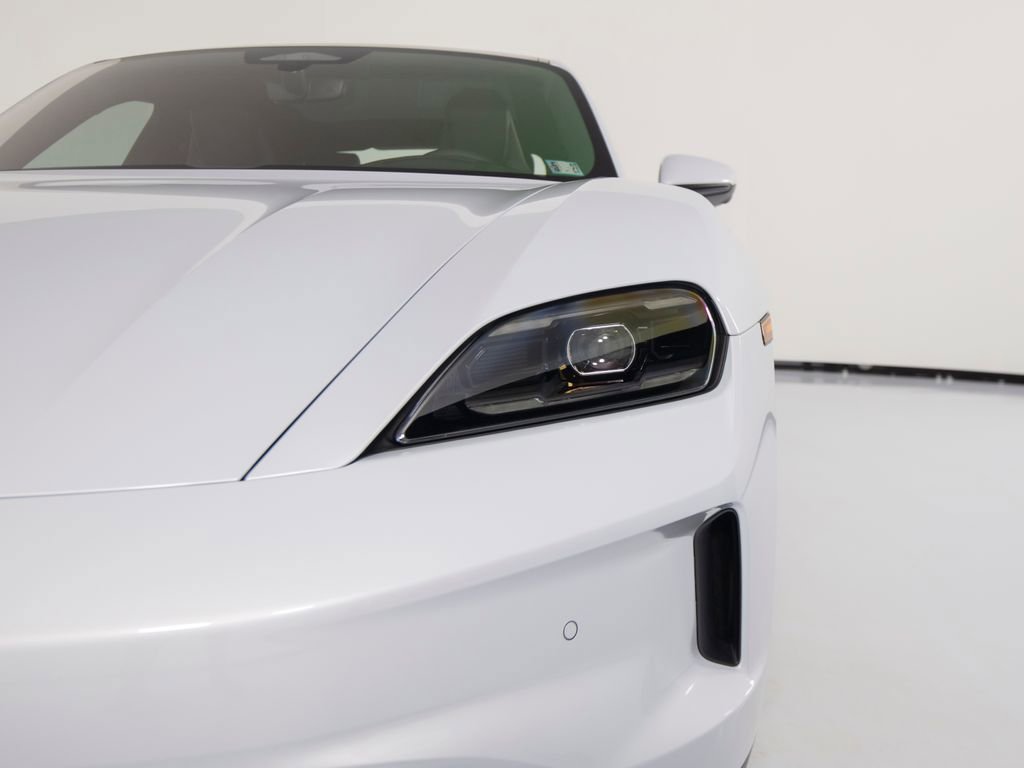 New 2026 Porsche Taycan AWD/4WD image 38