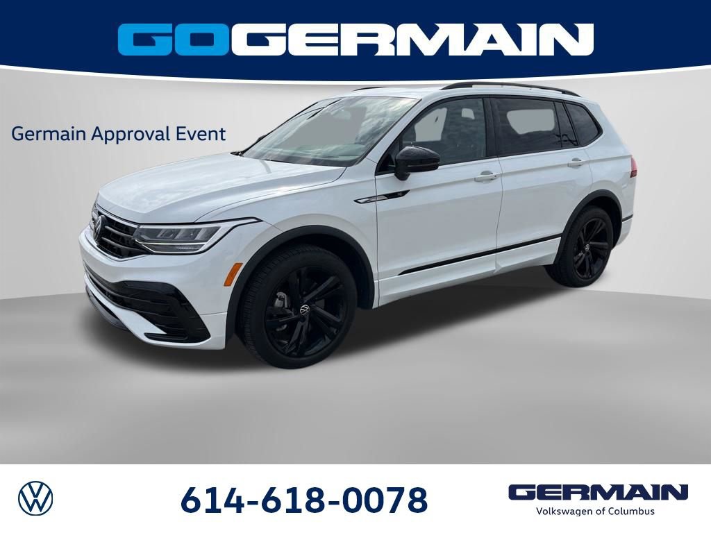 Used 2023 Volkswagen Tiguan SE R-Line image 1