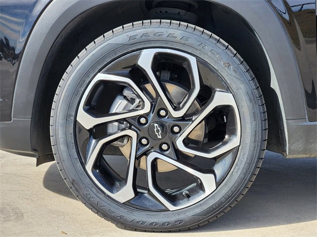 Used 2024 Chevrolet Trax RS w/ Sunroof Package image 11