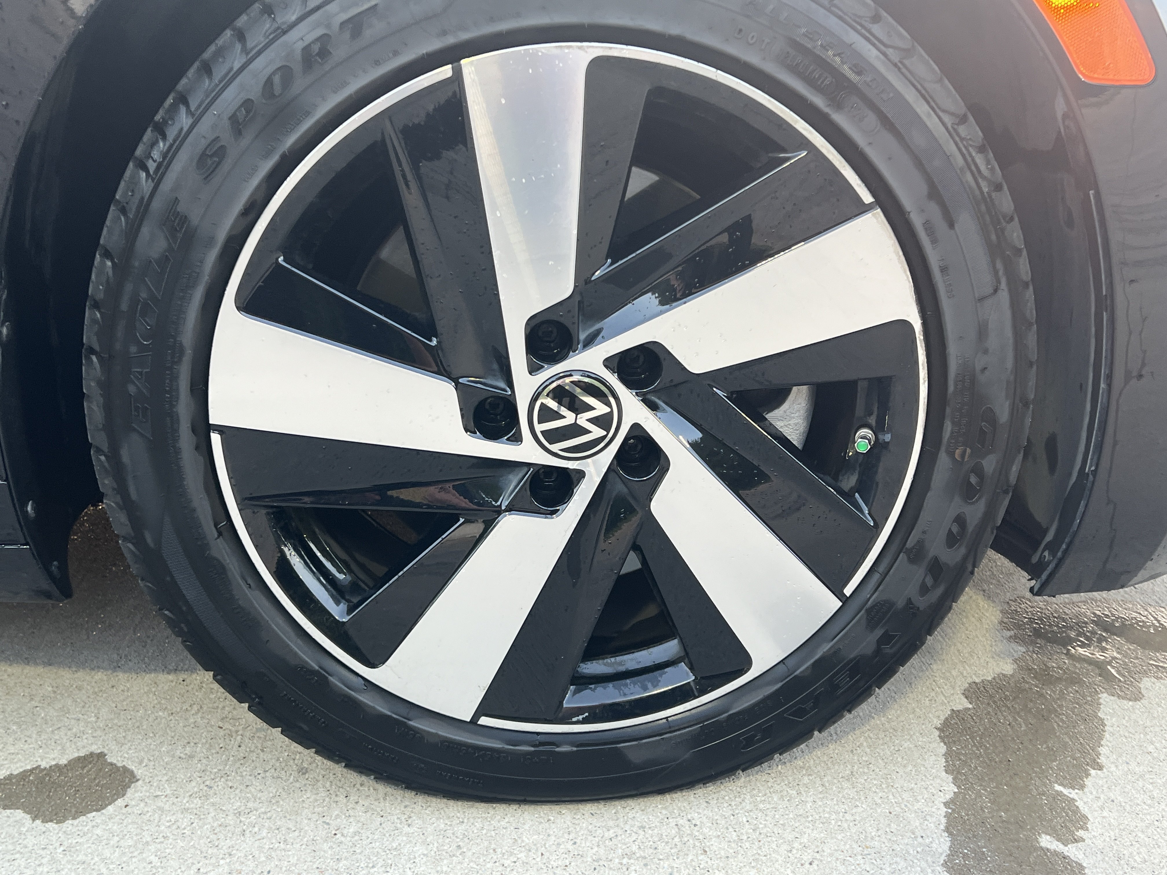 Certified 2021 Volkswagen Arteon SE w/ Arteon MDO Package FWD image 11