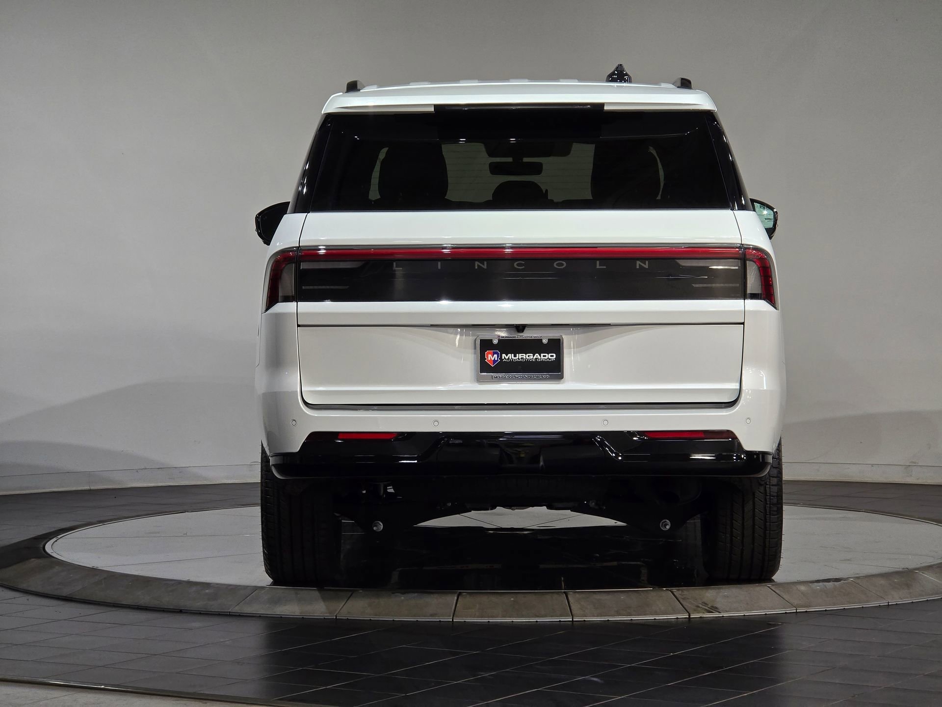 New 2025 Lincoln Navigator Reserve image 7