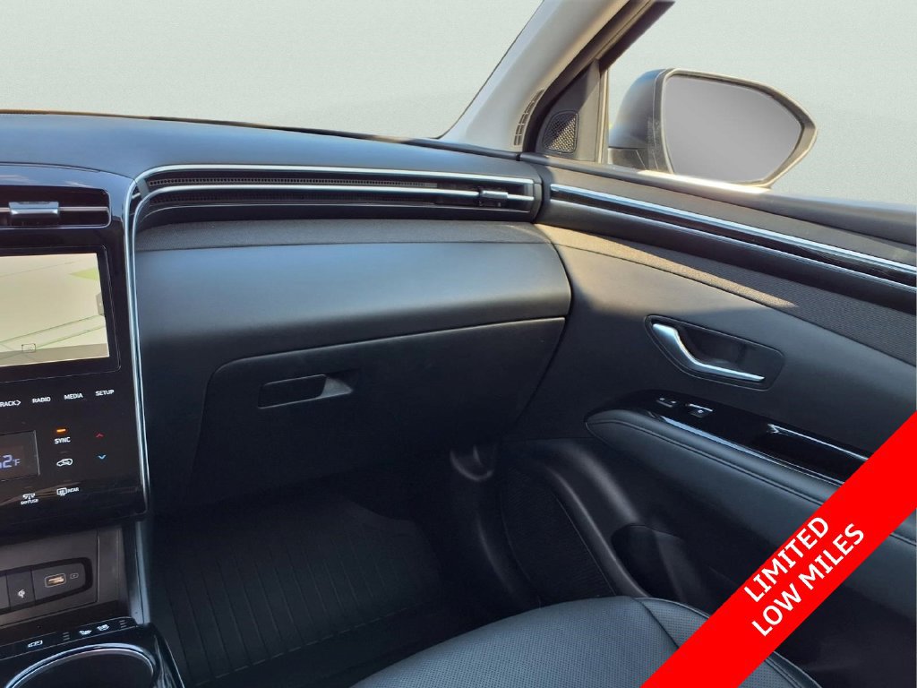 Used 2024 Hyundai Tucson Limited AWD/4WD image 16