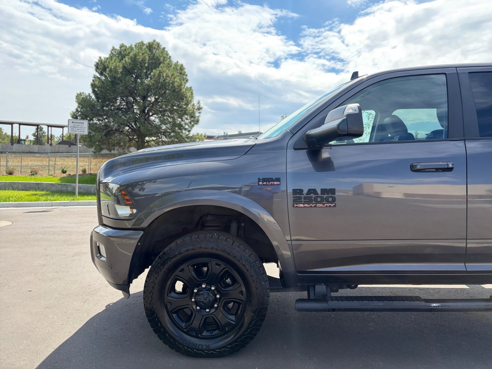Used 2018 RAM 2500 Big Horn w/ Sport Appearance Group AWD/4WD image 10