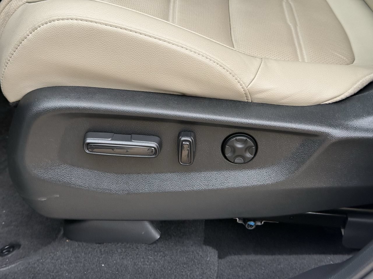 Used 2022 Honda CR-V EX-L image 27