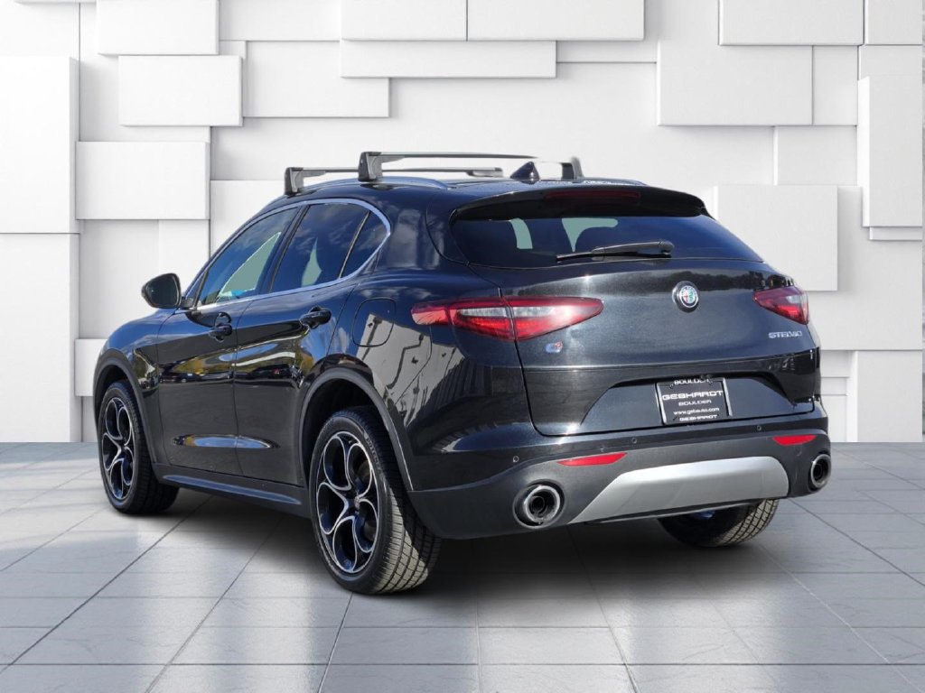 Used 2019 Alfa Romeo Stelvio Ti Lusso w/ Quick Order Package 22X Lusso AWD/4WD image 5