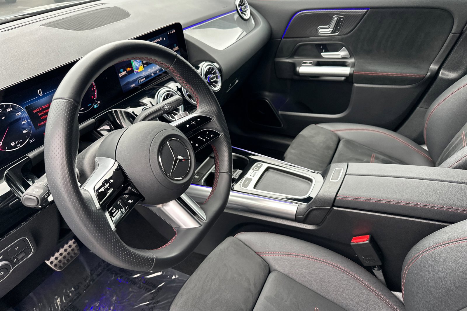 Certified 2025 Mercedes-Benz GLA 250 4MATIC image 10