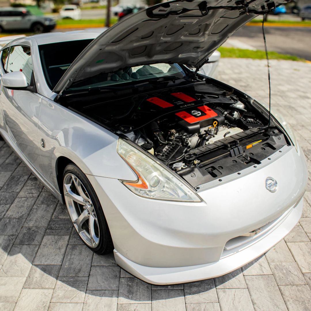 Used 2009 Nissan 370Z NISMO RWD image 26
