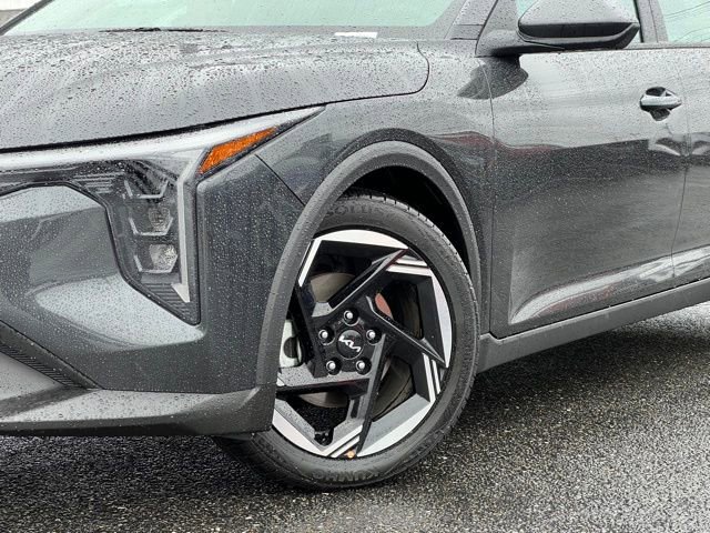 Certified 2025 Kia K4 EX image 2