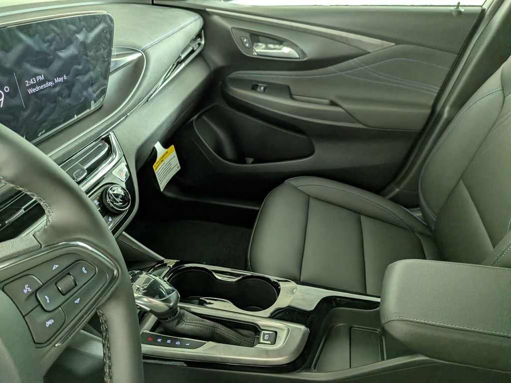 New 2026 Buick Envista Sport Touring w/ Convenience I Package FWD image 28