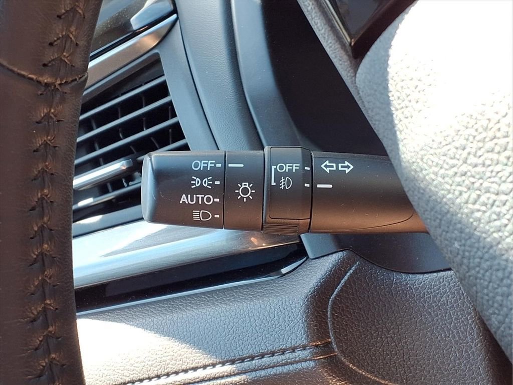 Used 2022 Honda Odyssey Elite image 26