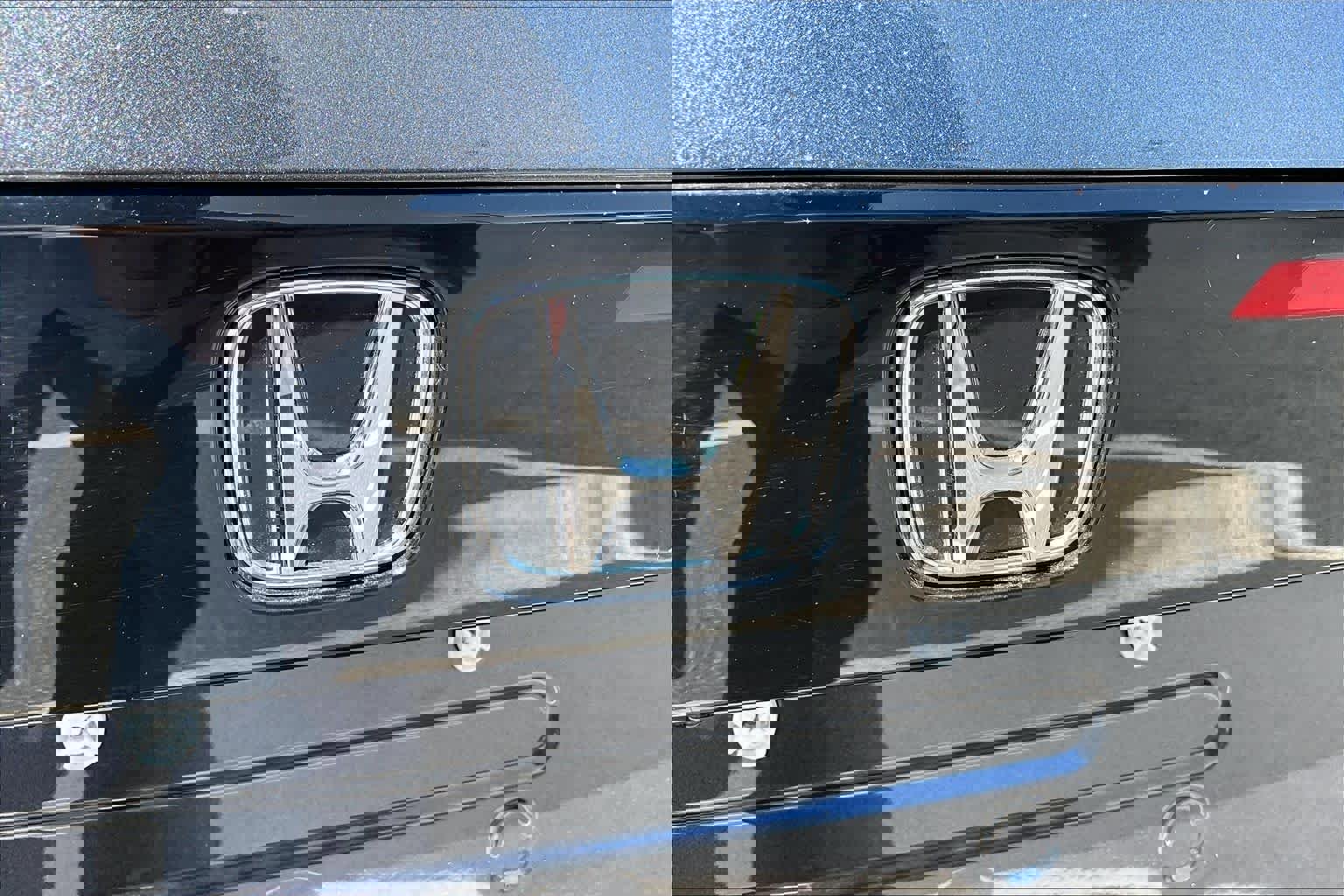 Used 2025 Honda Accord LX image 30