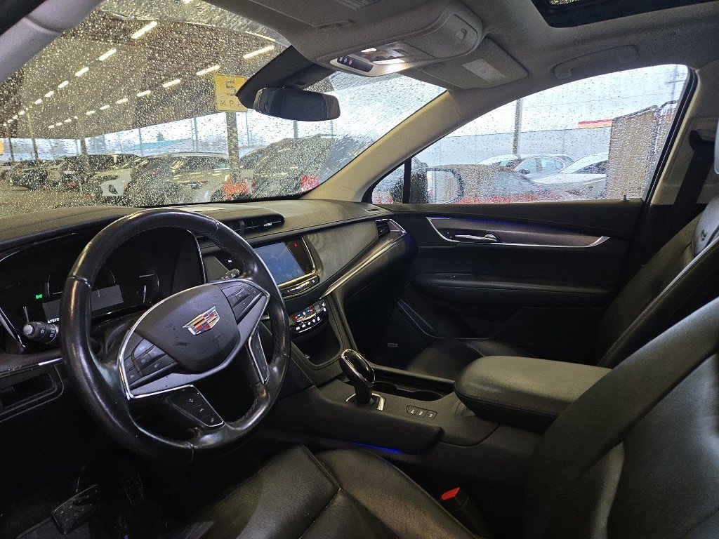 Used 2019 Cadillac XT5 Premium Luxury image 9