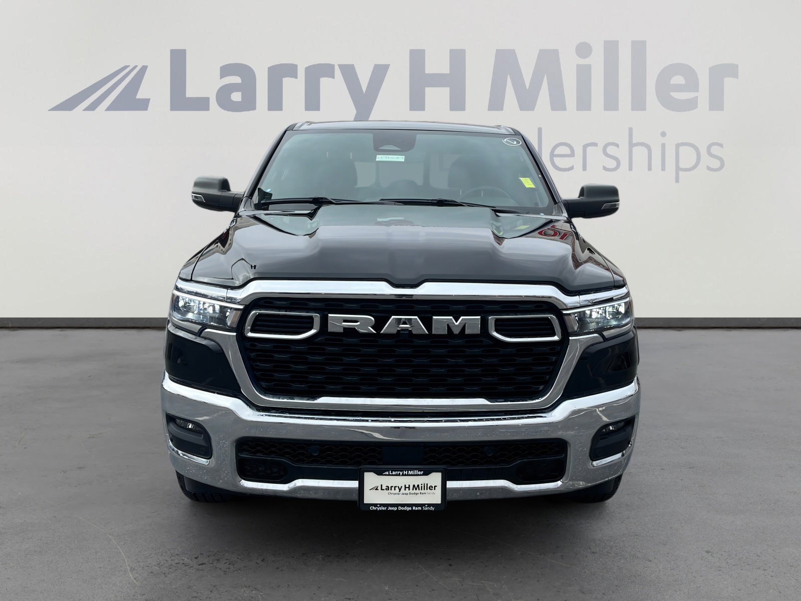 Used 2025 RAM 1500 Big Horn image 8