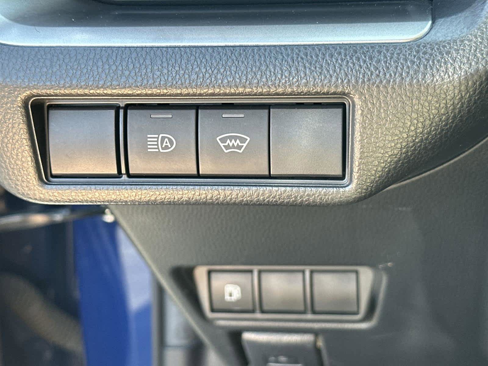 Used 2023 Toyota Prius LE image 30
