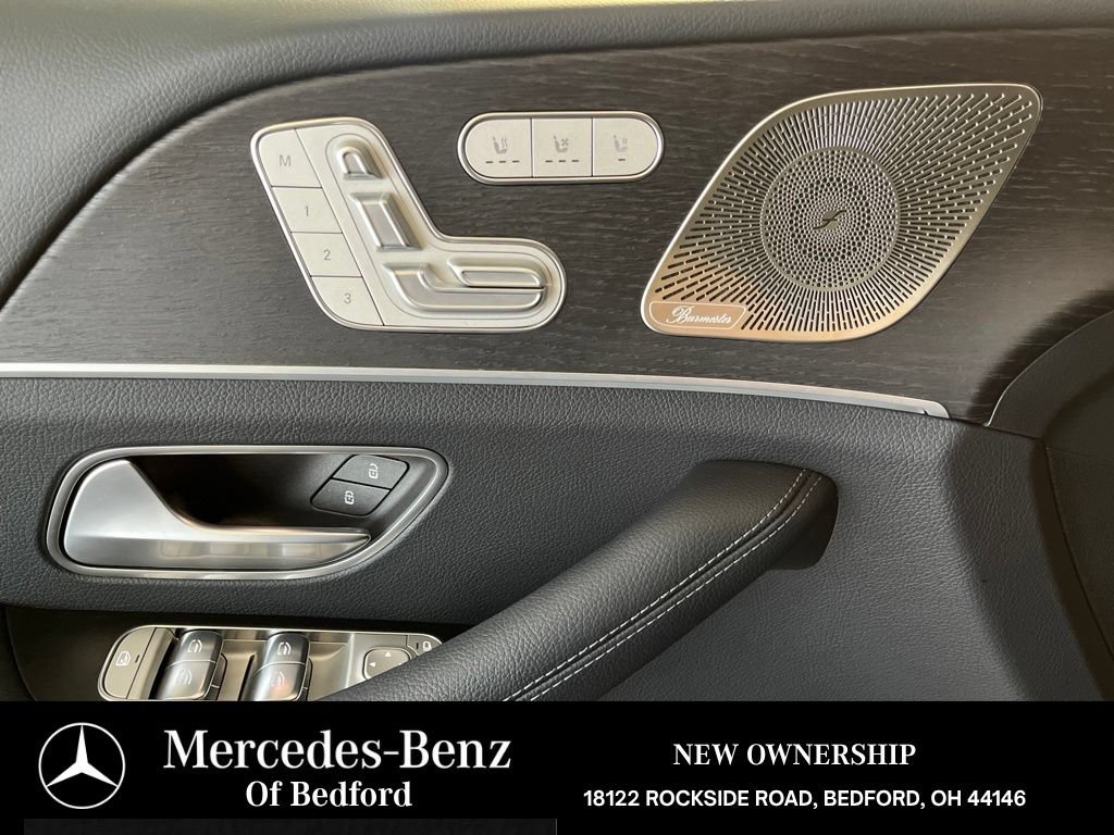 Used 2026 Mercedes-Benz GLS 450 4MATIC image 12