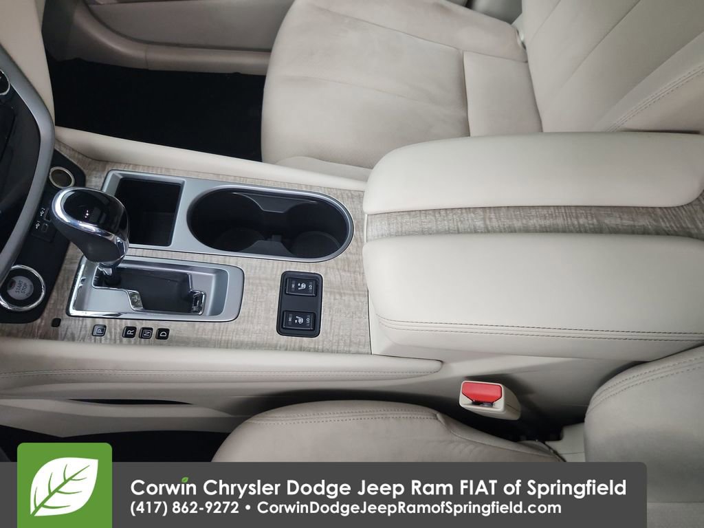 Used 2019 Nissan Murano SV w/ Premium Package image 27