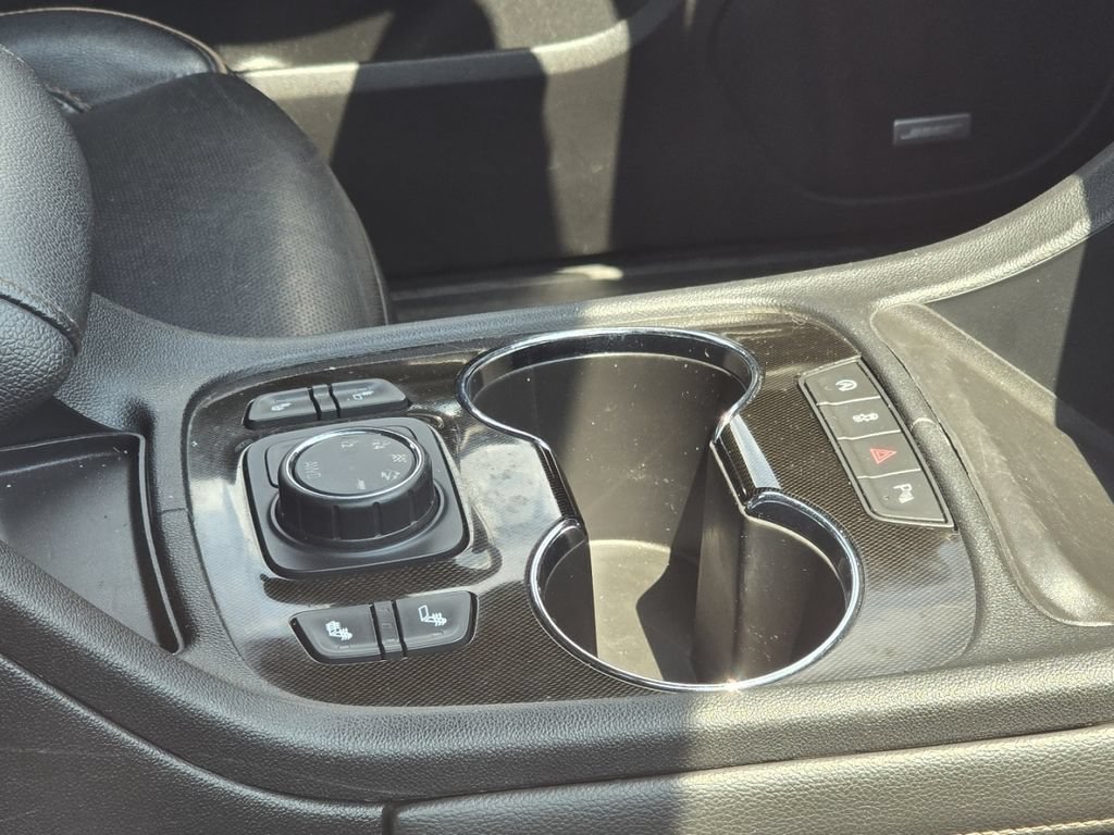 Used 2020 GMC Acadia SLT AWD/4WD image 17